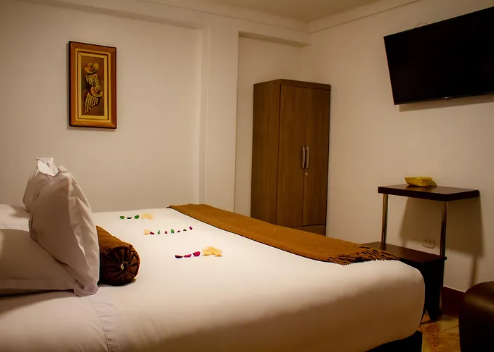 Inn Retama 3*