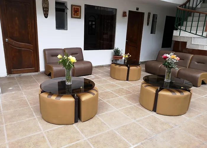 Retama Inn 3*