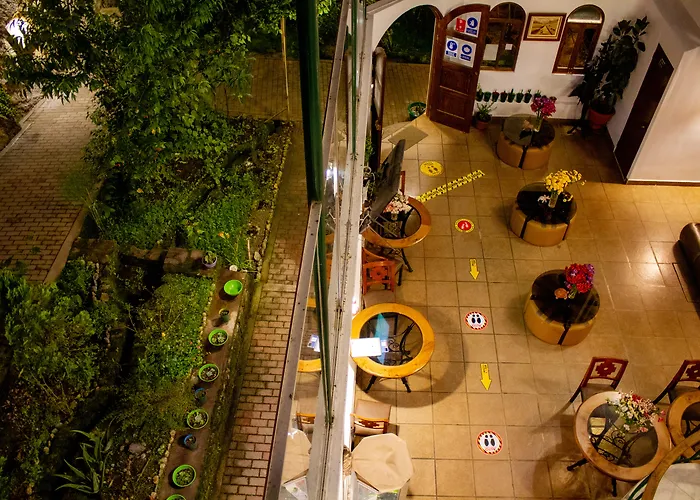 Retama Inn